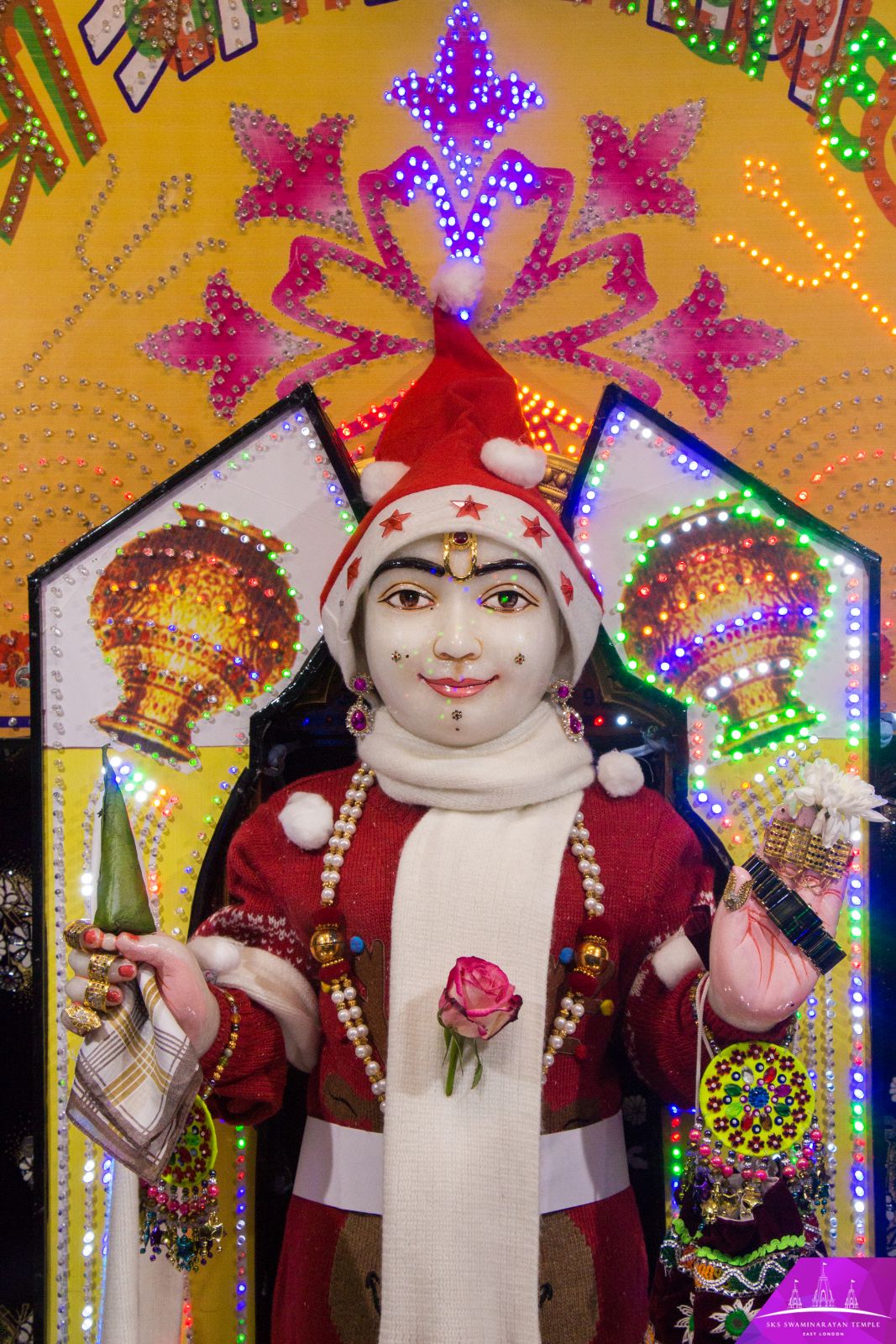 ©1987-2017 SKS Swaminarayan Temple East London